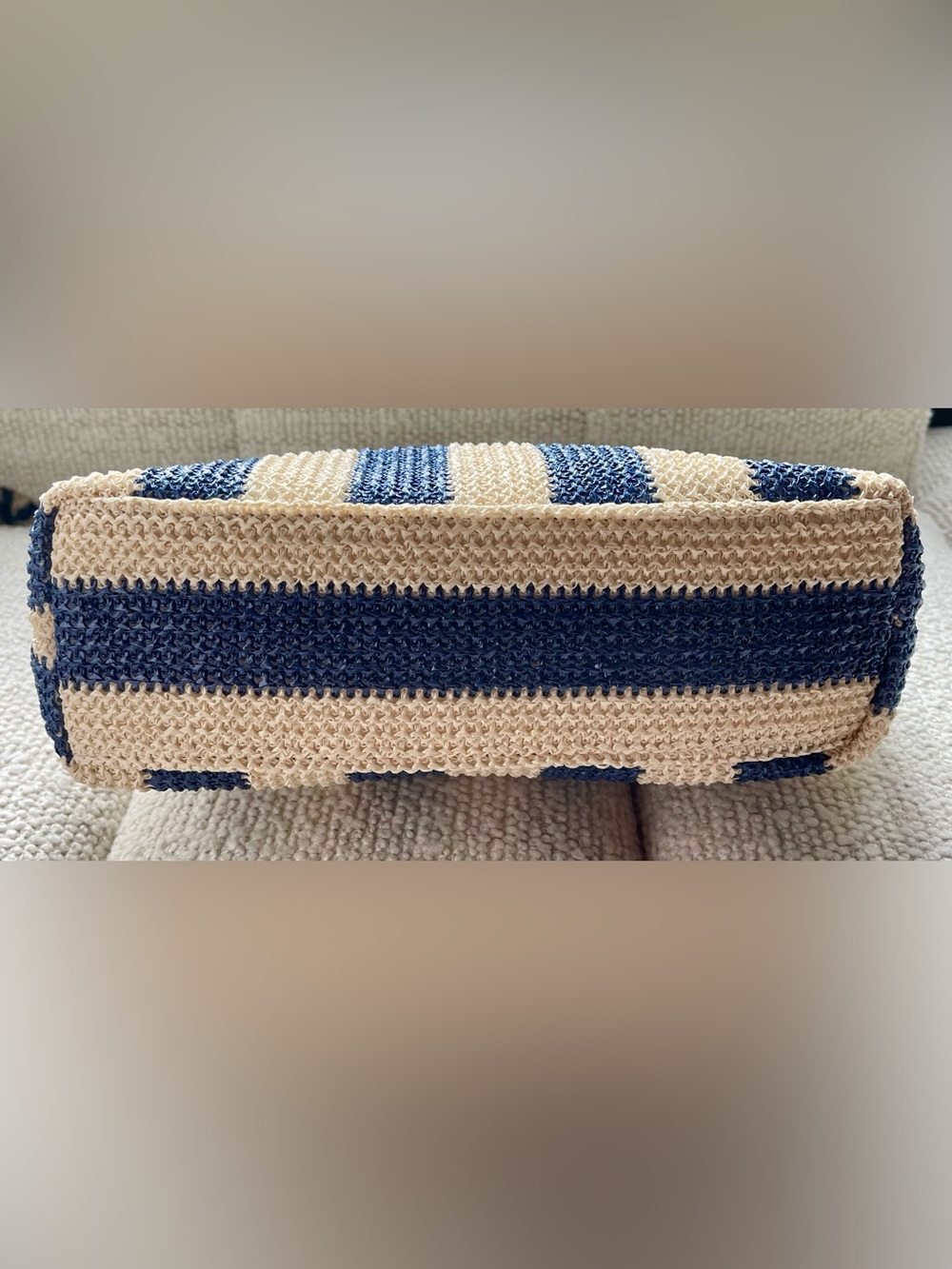 Tommy Bahama Straw Framed Bag Blue/Cream with Bamboo Handle  Gold KISS Lock - Picture 12 of 14